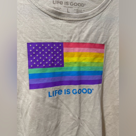 Life is Good Cream Tee with Rainbow Flag - Picture 2 of 4